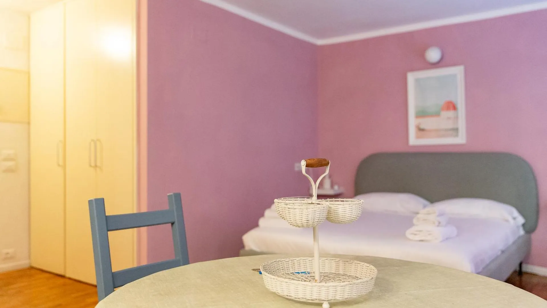 Modern Studio Apartment In Front Of Ponte Vecchio Firenze