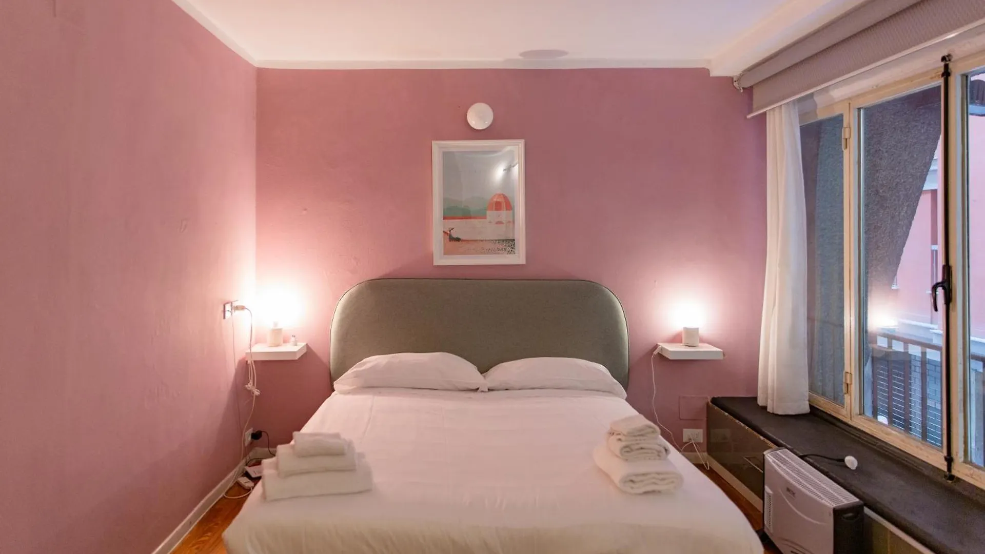 Modern Studio Apartment In Front Of Ponte Vecchio location